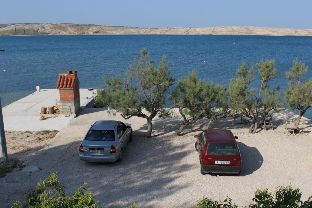 Apartments By The Sea Kustici, Pag - 6335 Zubovici Exterior photo