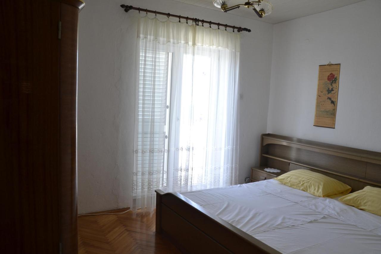 Apartments By The Sea Kustici, Pag - 6335 Zubovici Exterior photo
