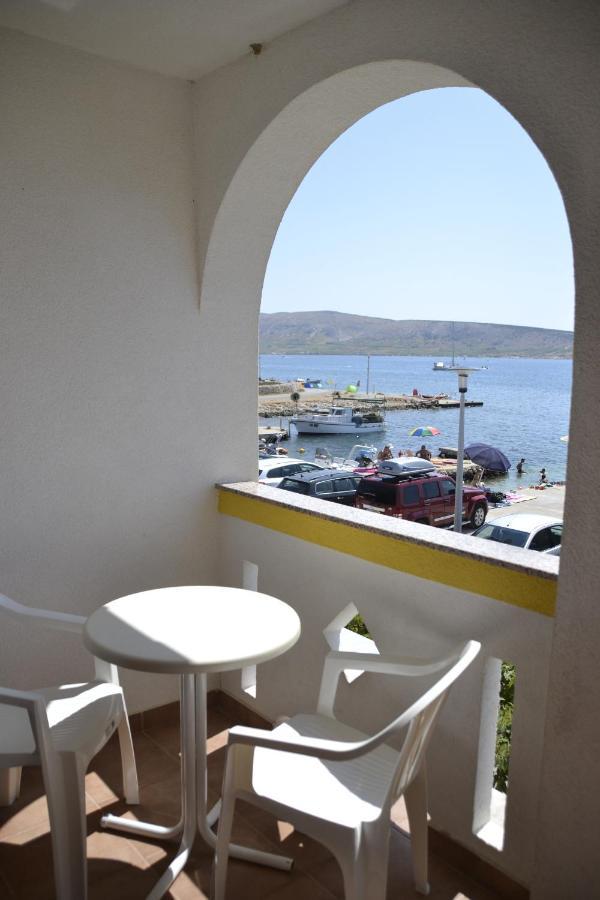 Apartments By The Sea Kustici, Pag - 6335 Zubovici Exterior photo